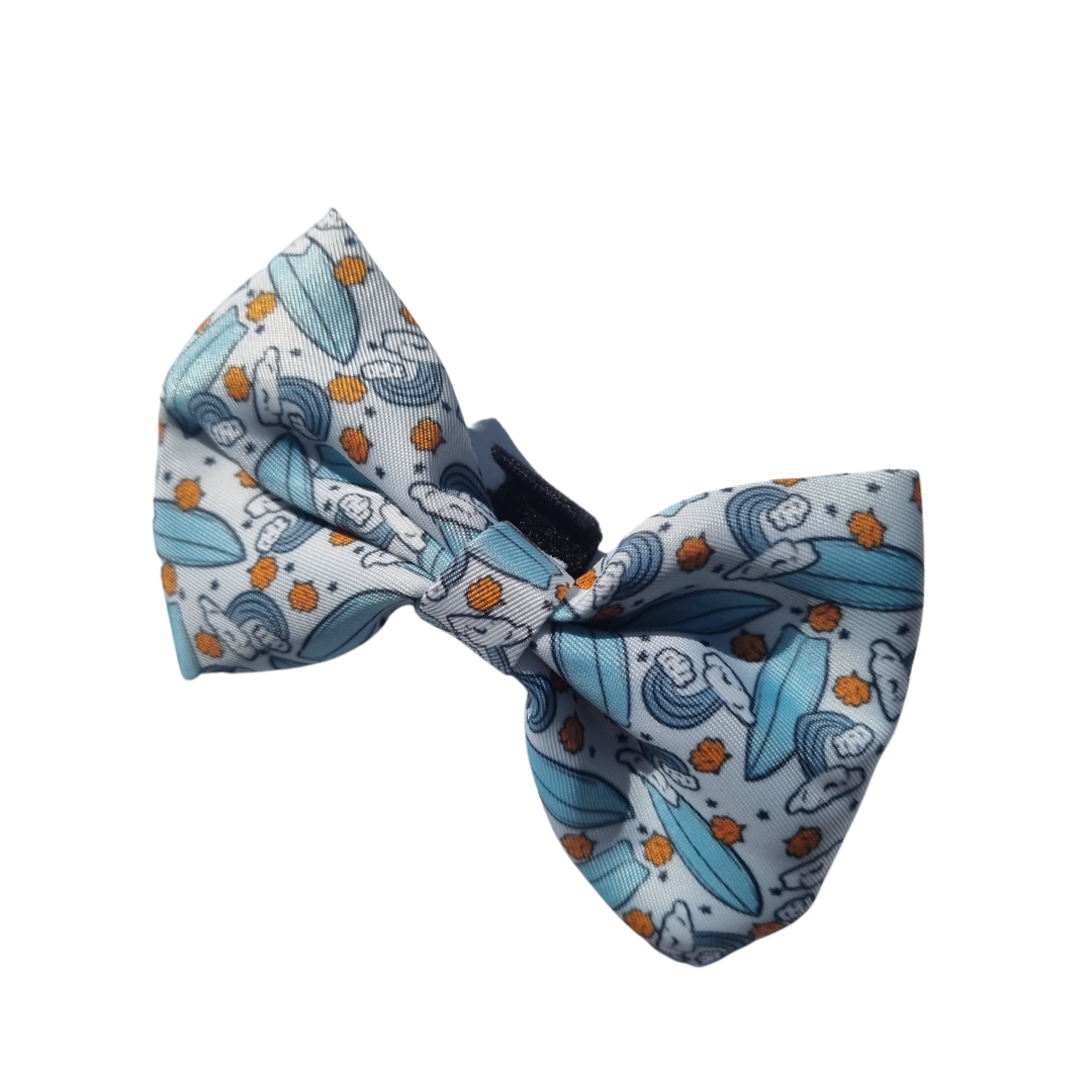 Surfs Up bowtie